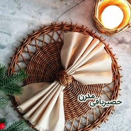 حلقه دستمال سفره آذرنوش بگذارید طبیعت میز ناهارخوری شما را تزئین کند. 
