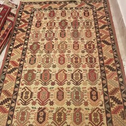 فرش دستبافت گلیم قالیچه تار و پود پشمی 
اندازه 2 در 1.30 
