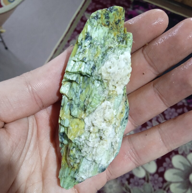 سنگ راف مارسنگ سرپانتین سبز طبیعی معدنی کد6