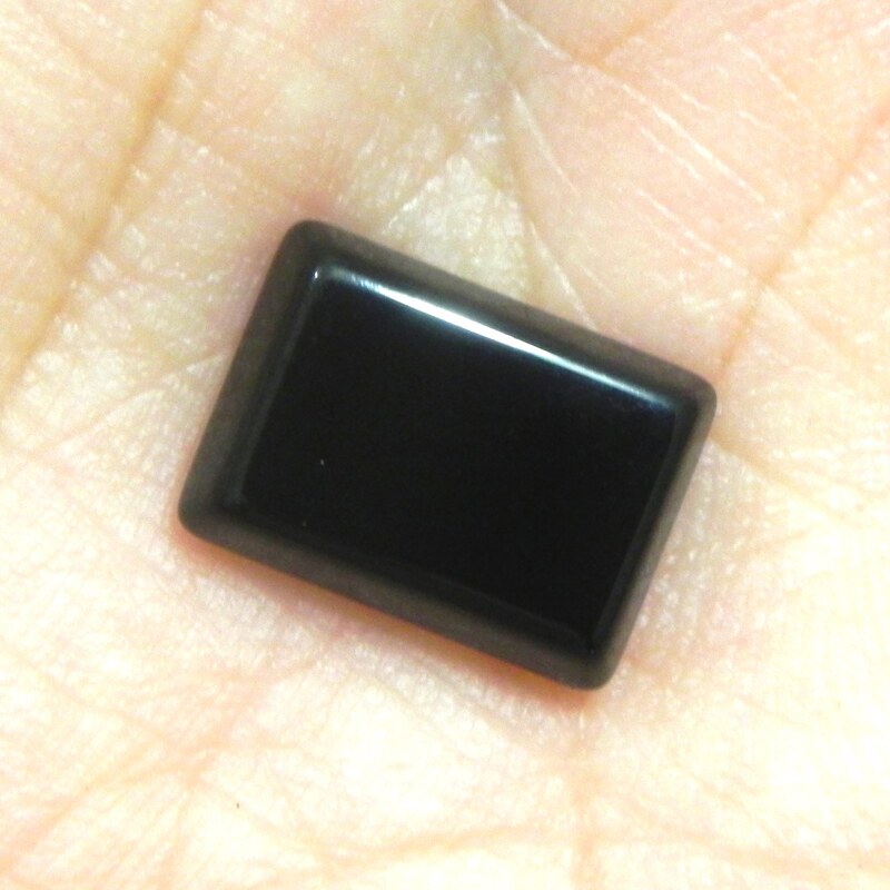 نگین سنگ عقیق سیاه اونیکس اصل معدنی تراش مستطیل باگت مناسب انگشتری1.4سانت