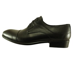 کفش مجلسی مردانه چرم طبیعی رنگ مشکی کد 383 سایز 40تا44 ارسال رایگان 