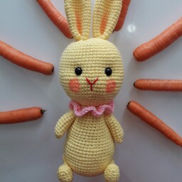 عروسک بافتنی  خرگوش   ناز   نشسته   لیمویی        
