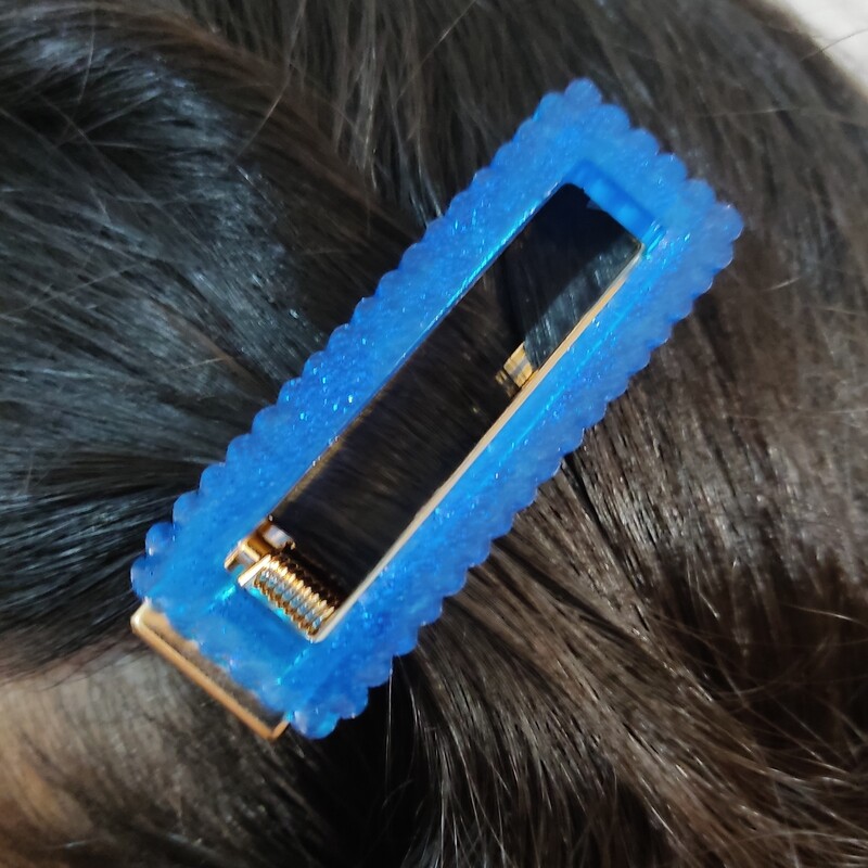 گیره موی سر رزینی آبی شفاف اکلیل دار نشکن و سبک ،  قابل سفارش در رنگ های مختلف