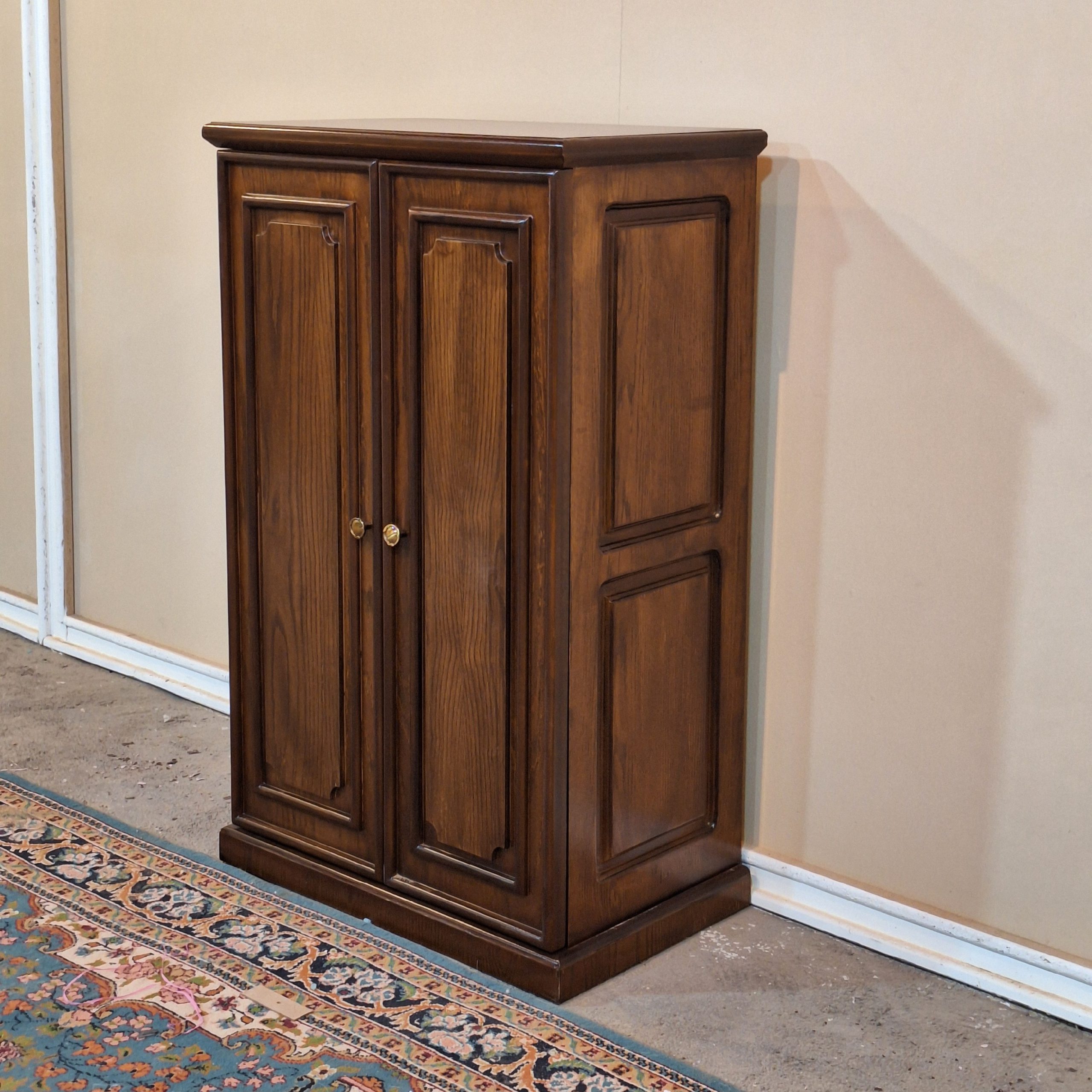 جاکفشی کلاسیک جادار 5 طبقه قهوه‌ای