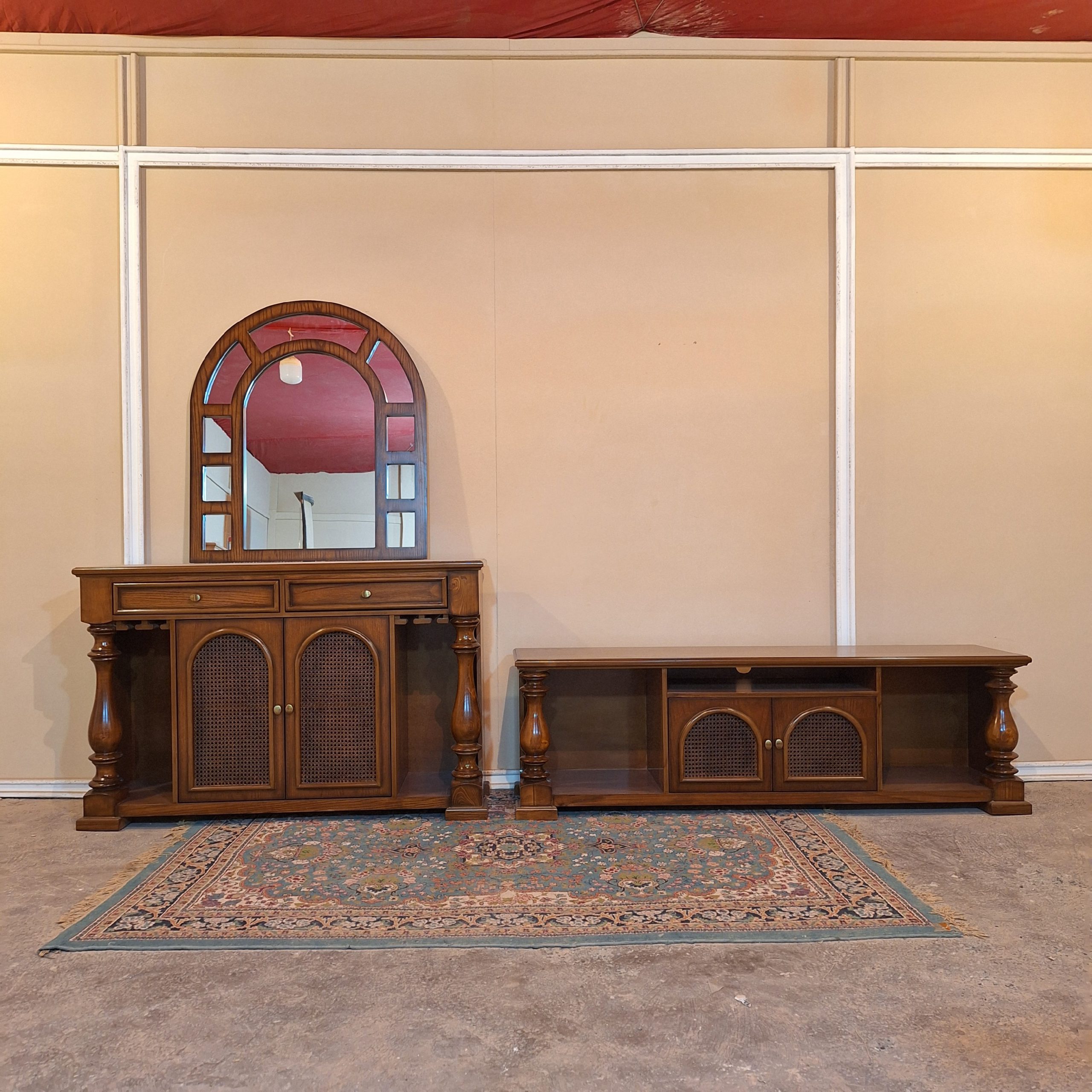 کنسول آینه و میز تلویزیون حصیری قهوه ای