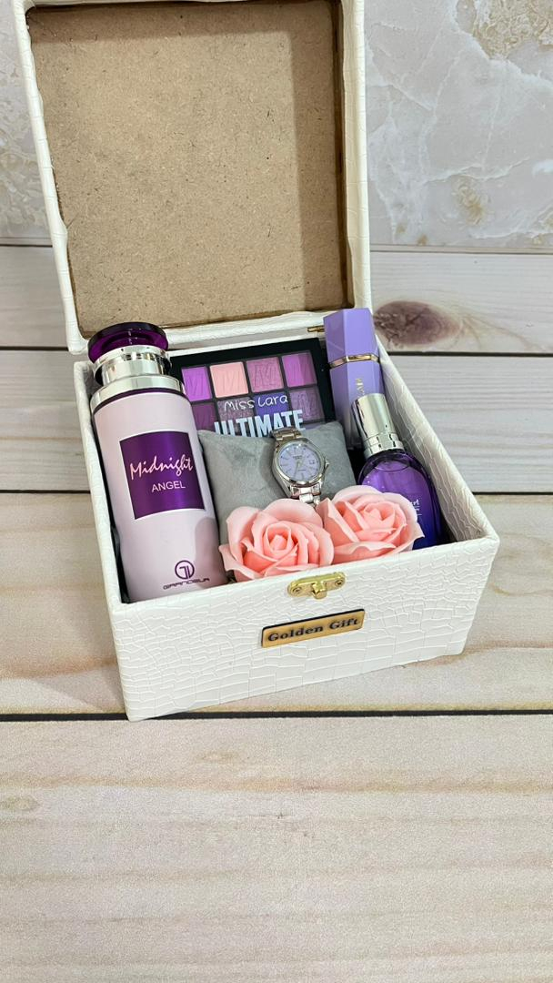 باکس هدیه میس لارا 2