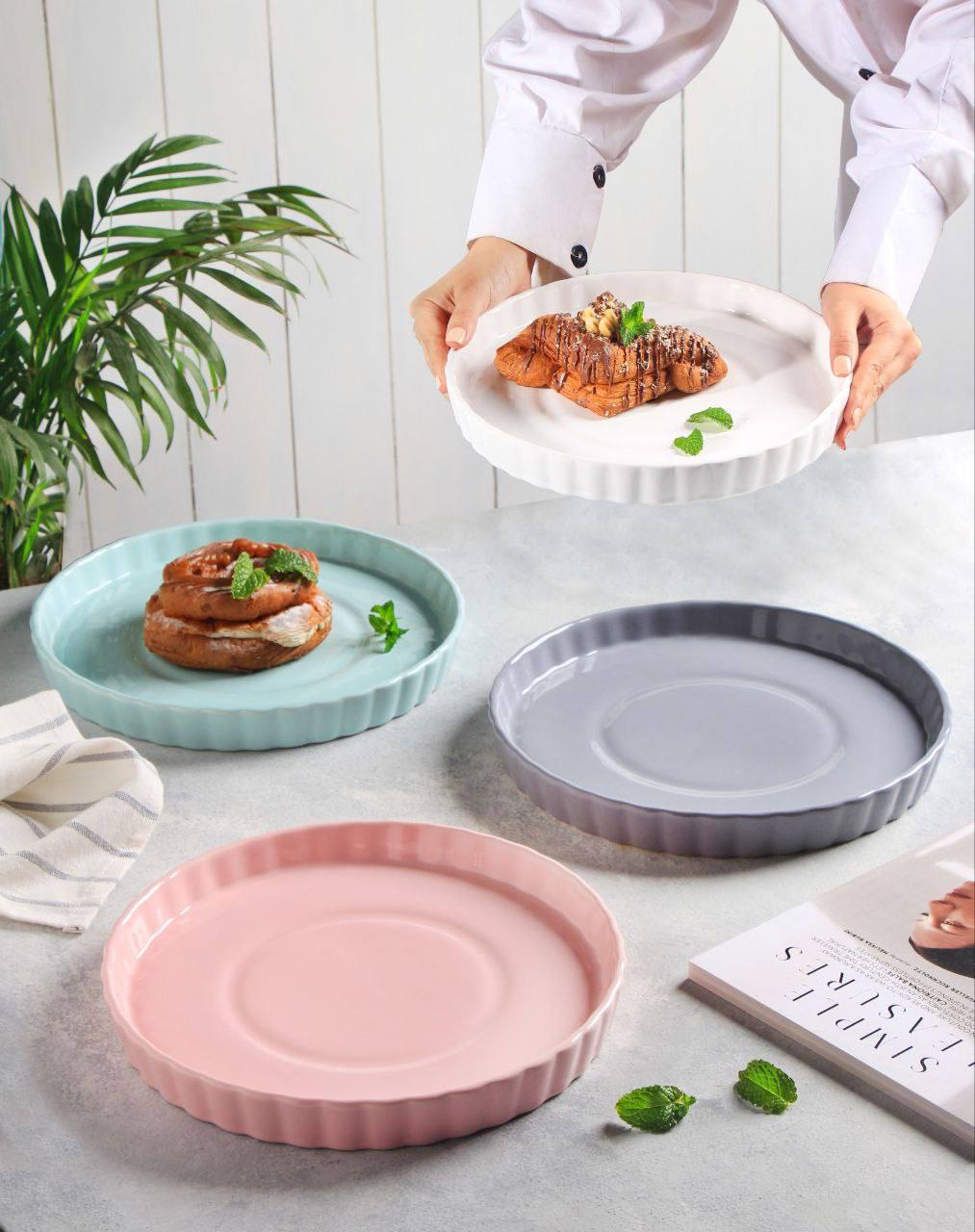 تارت بزرگ رنگی برند آرکا (پست پیشتاز پس کرایه)