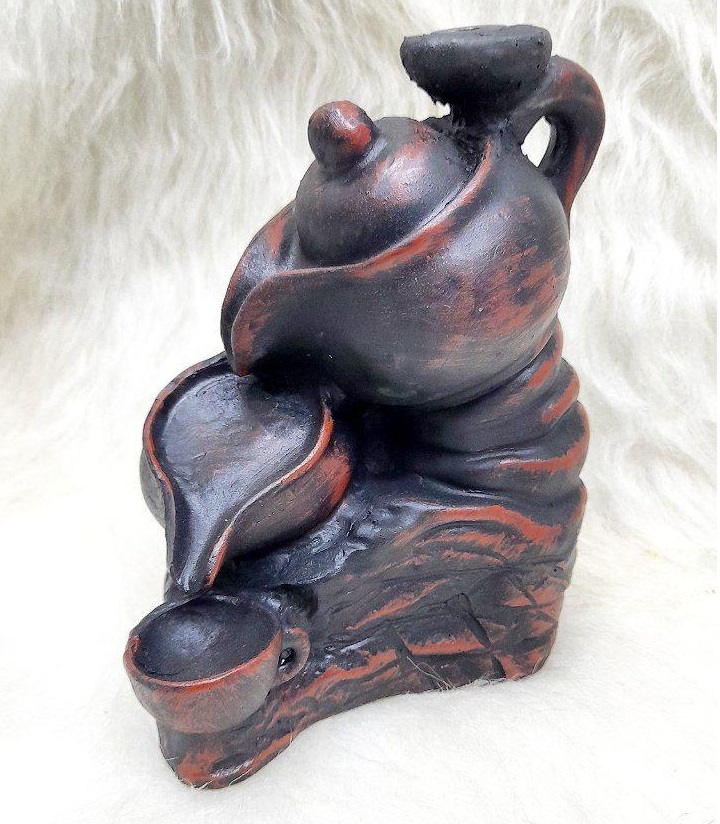 جاعودی قوری بزرگ (پست پیشتاز پس کرایه)