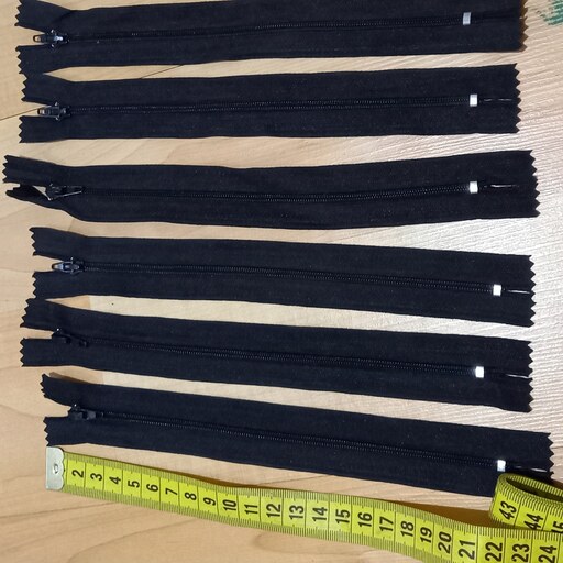 زیپ 20 سانتی مشکی (سرزیپ معمولی) (پست پیشتاز پس کرایه)