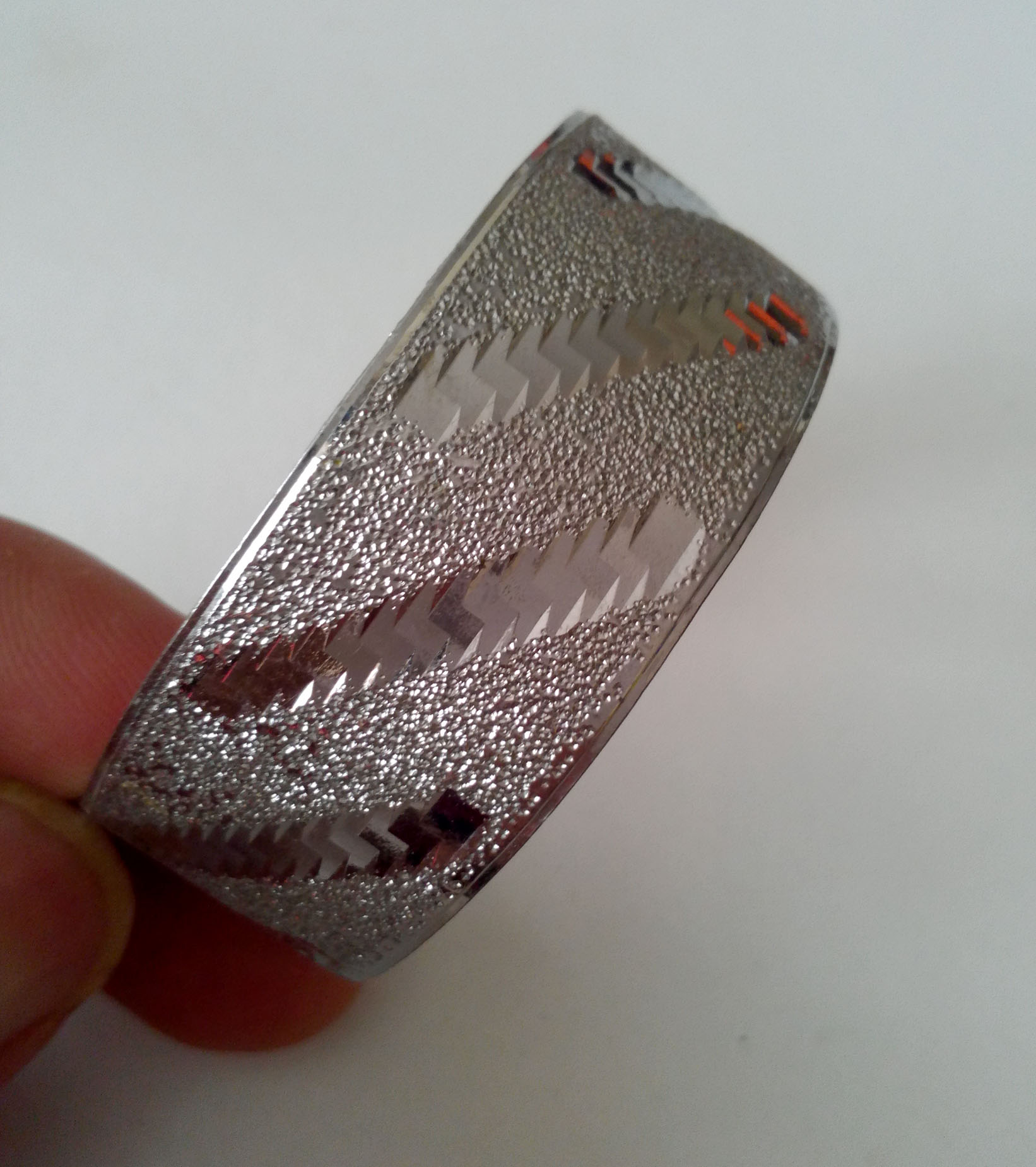 النگو تک پوش نقره ای (پست پیشتاز پس کرایه)