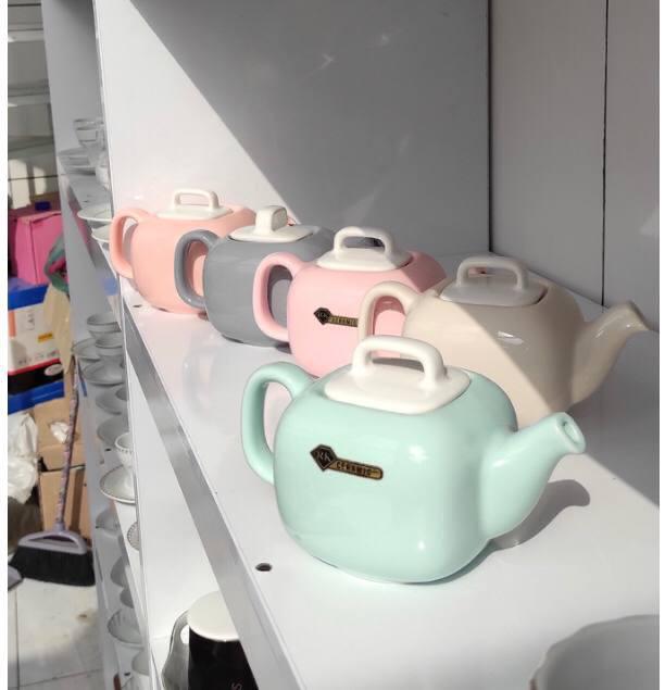 قوری مربع رنگی آرکا (پست پیشتاز پس کرایه)