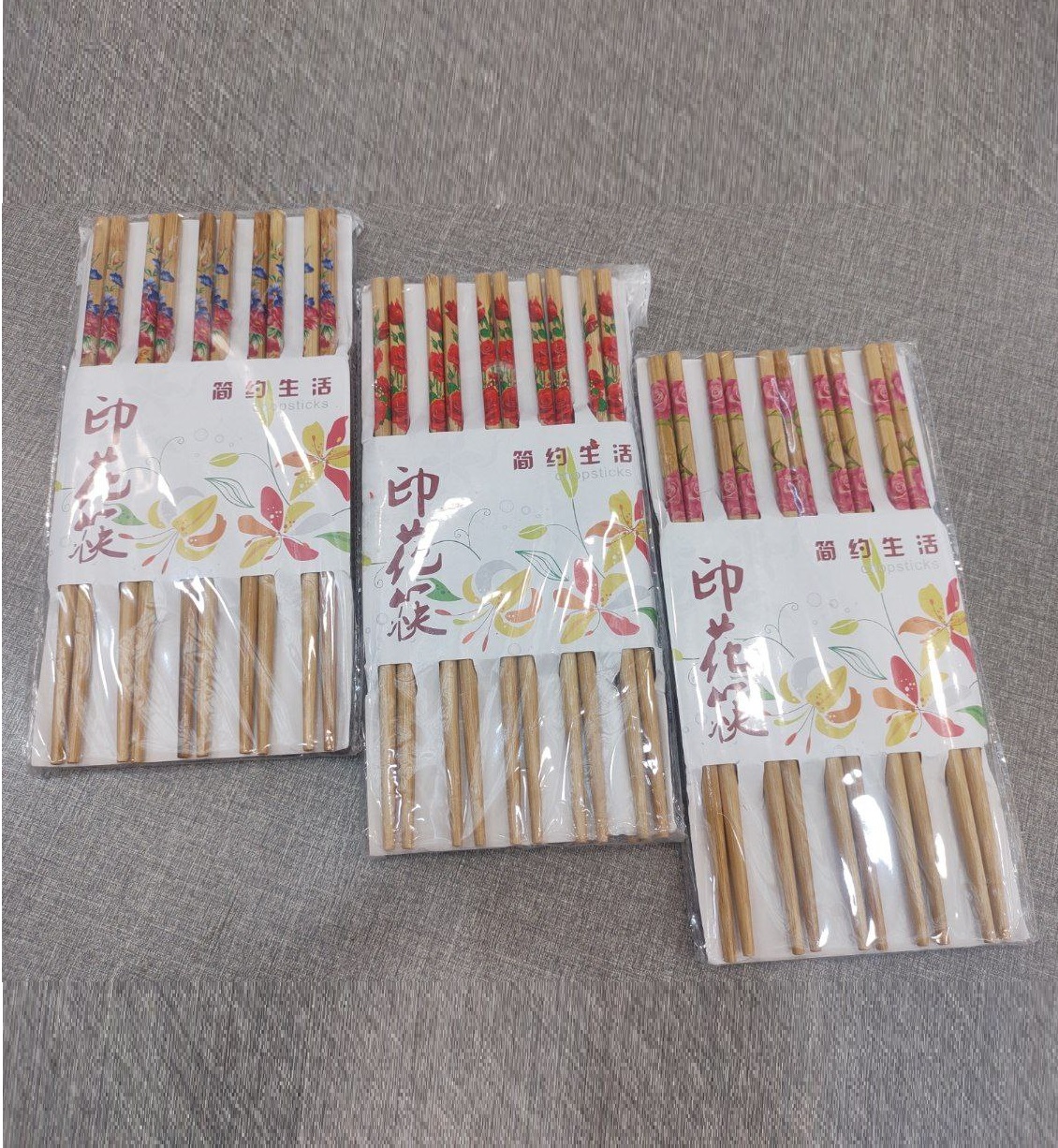 چاپستیک گلدار (10 جفت) (پست پیشتاز پس کرایه)