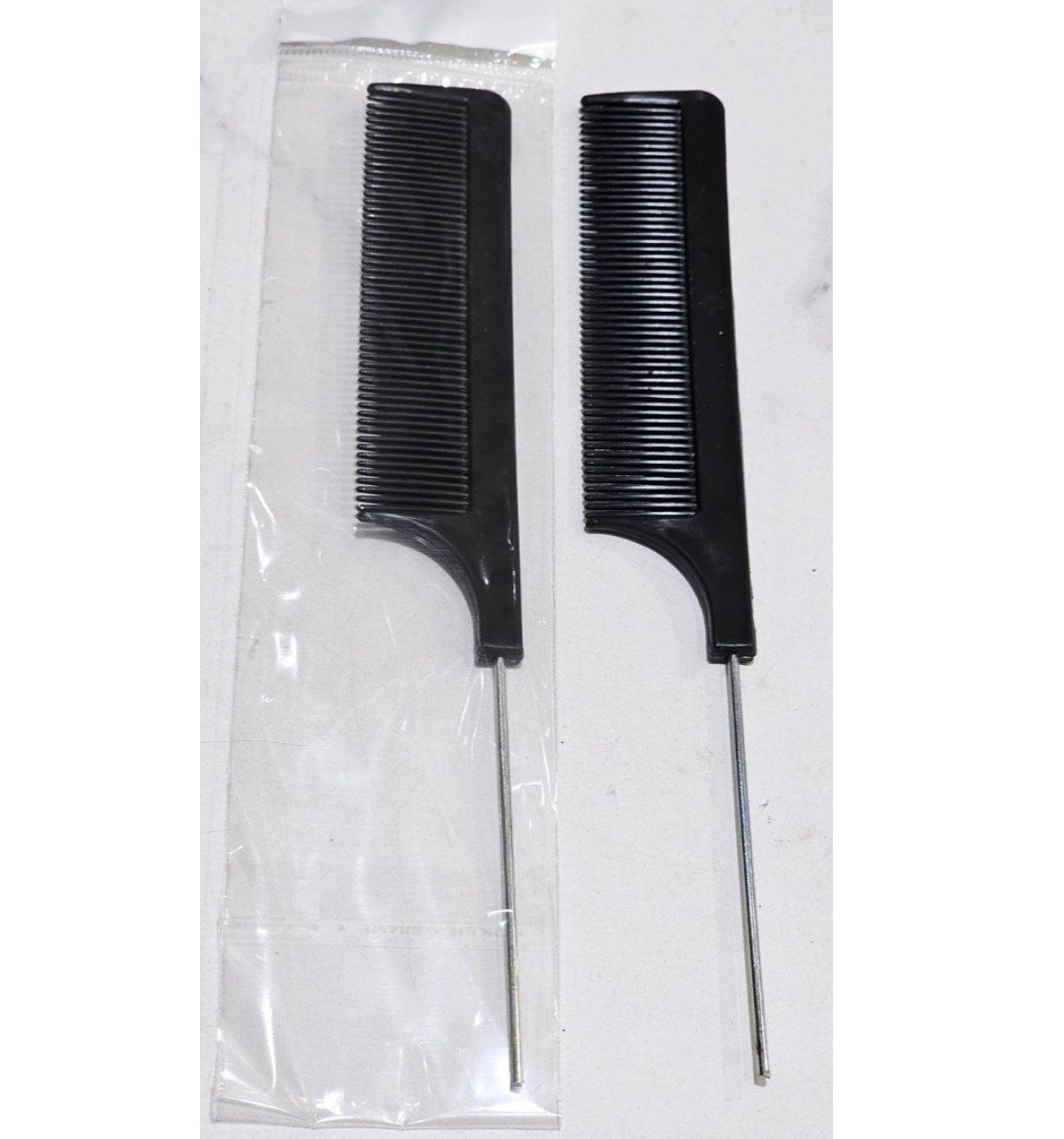 شانه مشکی دم فلزی (پست پیشتاز پس کرایه)