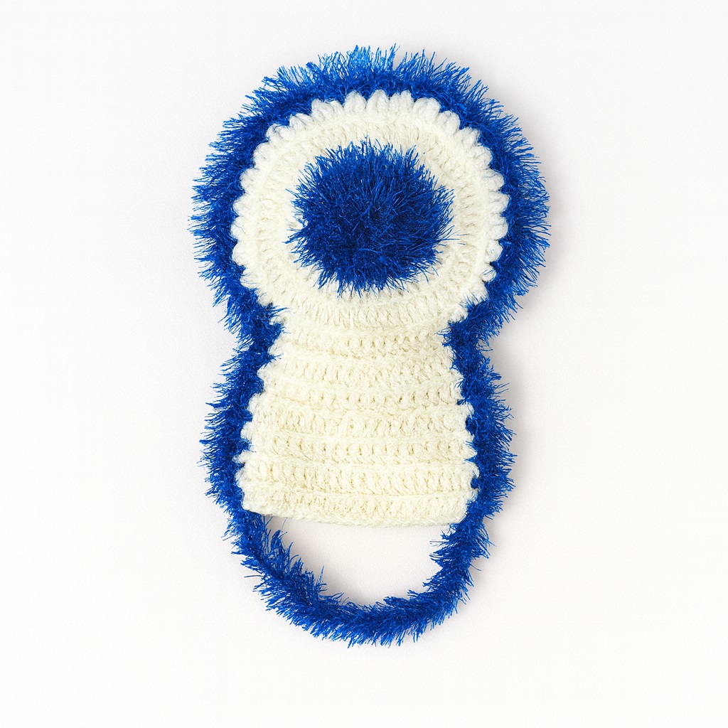 لیف حمام قلاب‌بافی دست‌ساز سفید و آبی طرح آسمان