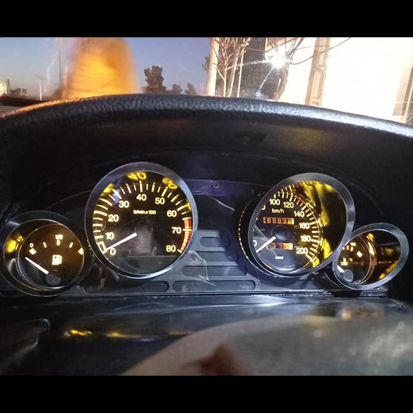 قاب کیلومتر ساده پژو 2000