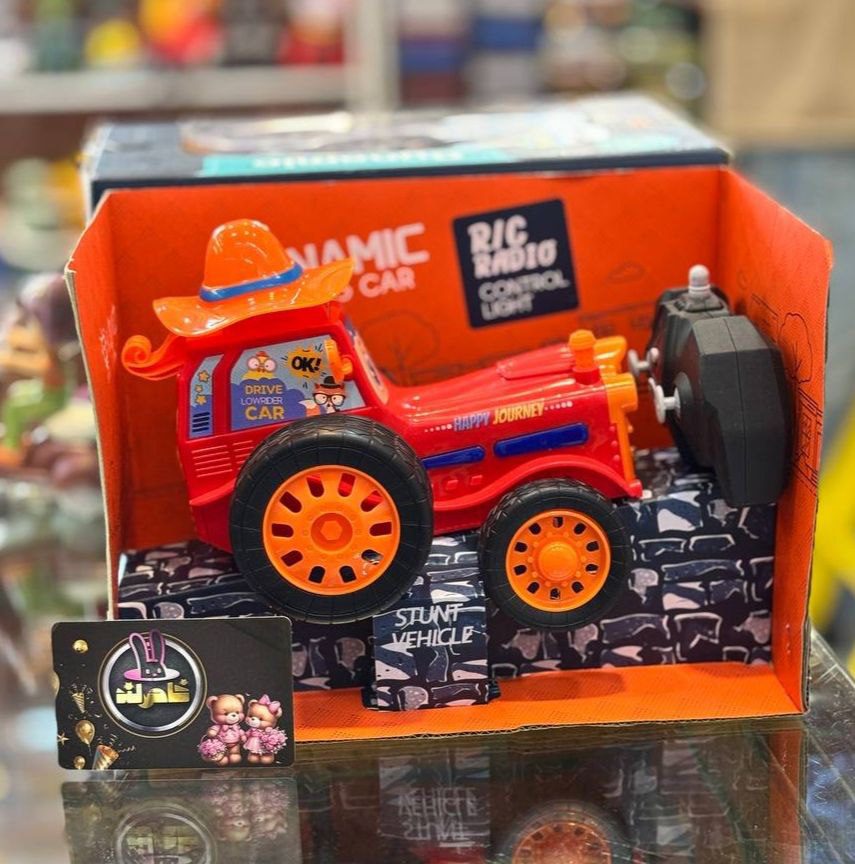 تراکتور دیوانه کنترلی