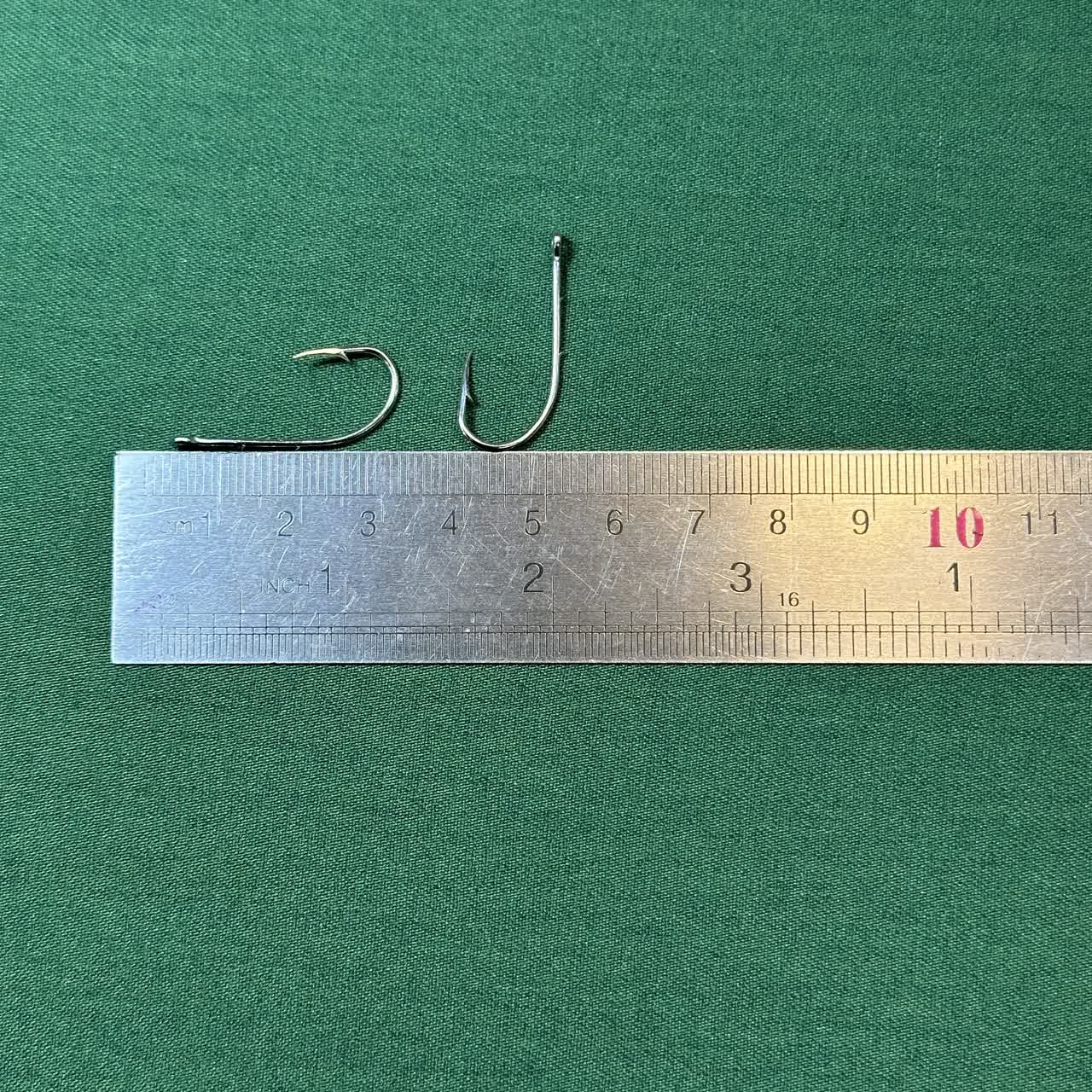 قلاب یولا پشت خاردار نقره‌ای پایه بلند سایز 2