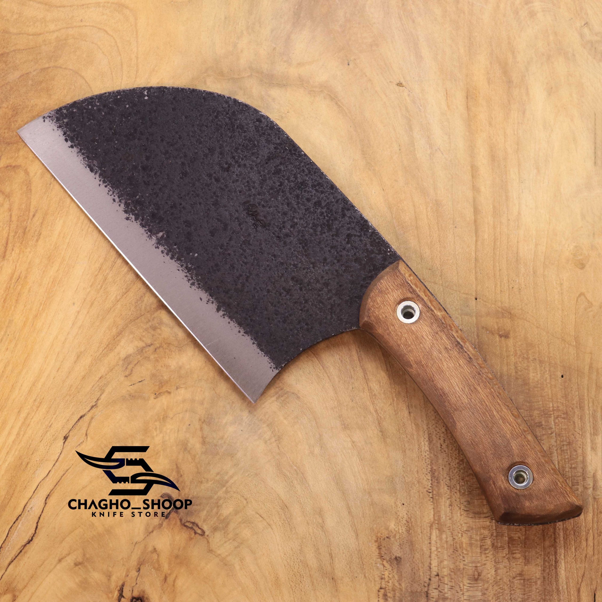 ساطور آهن بر استاد حیدری