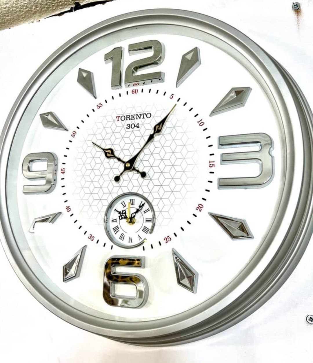 ساعت دیواری چوبی تورنتو مدل304