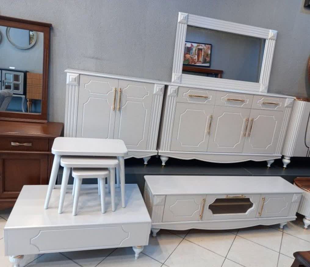 ست آینه کنسول . میز تی وی و جاکفشی و جلومبلی مدل آنتیک