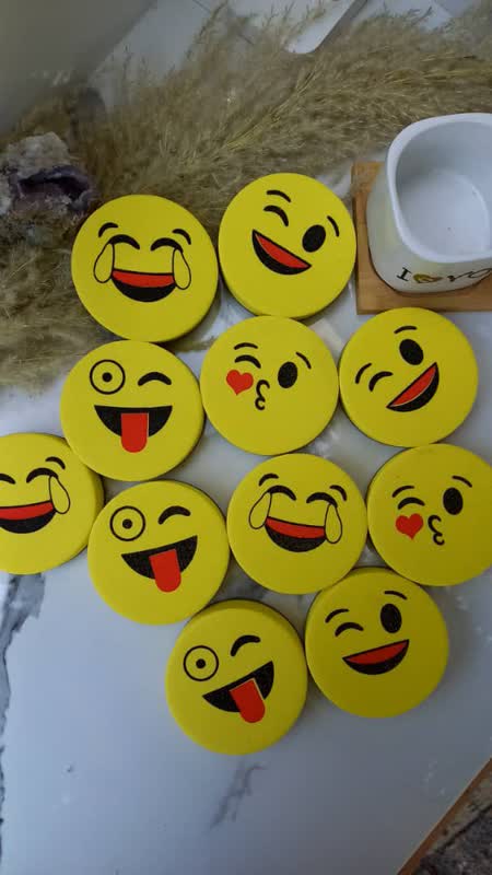 تخته پاکن ایموجی