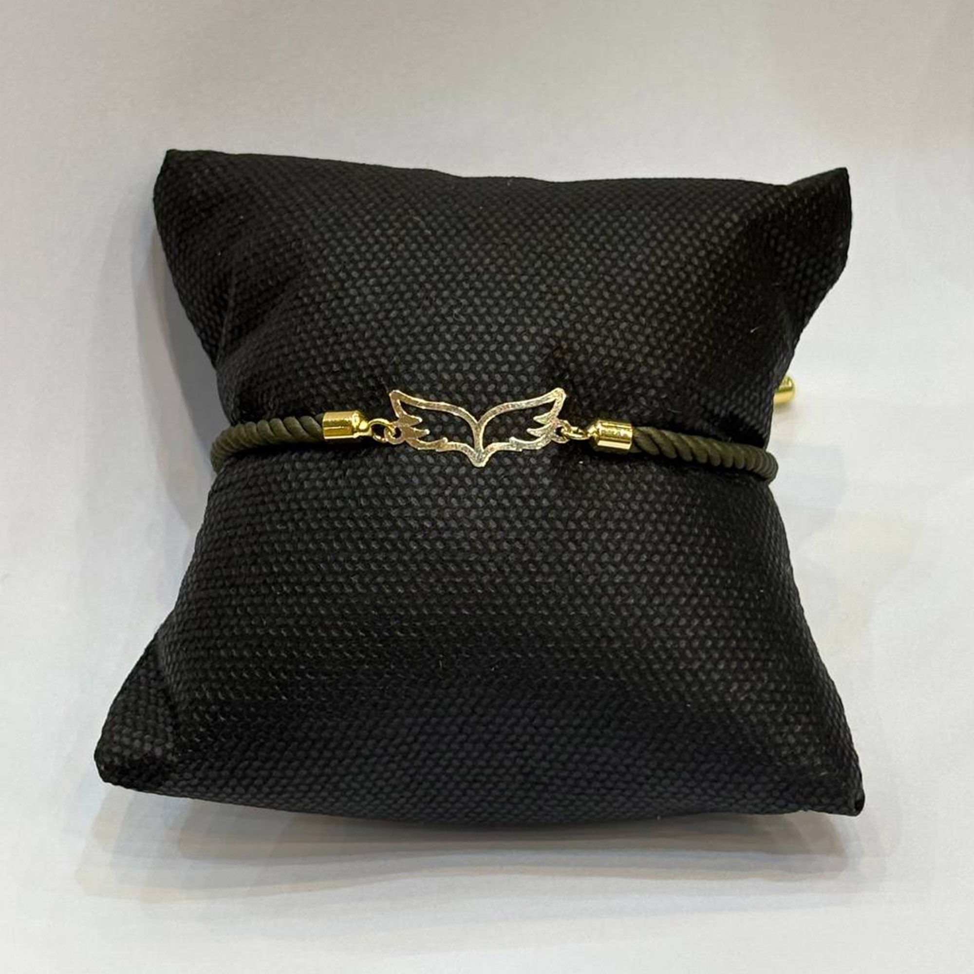 دستبند طرح بال فرشته با بند سبز یشمی