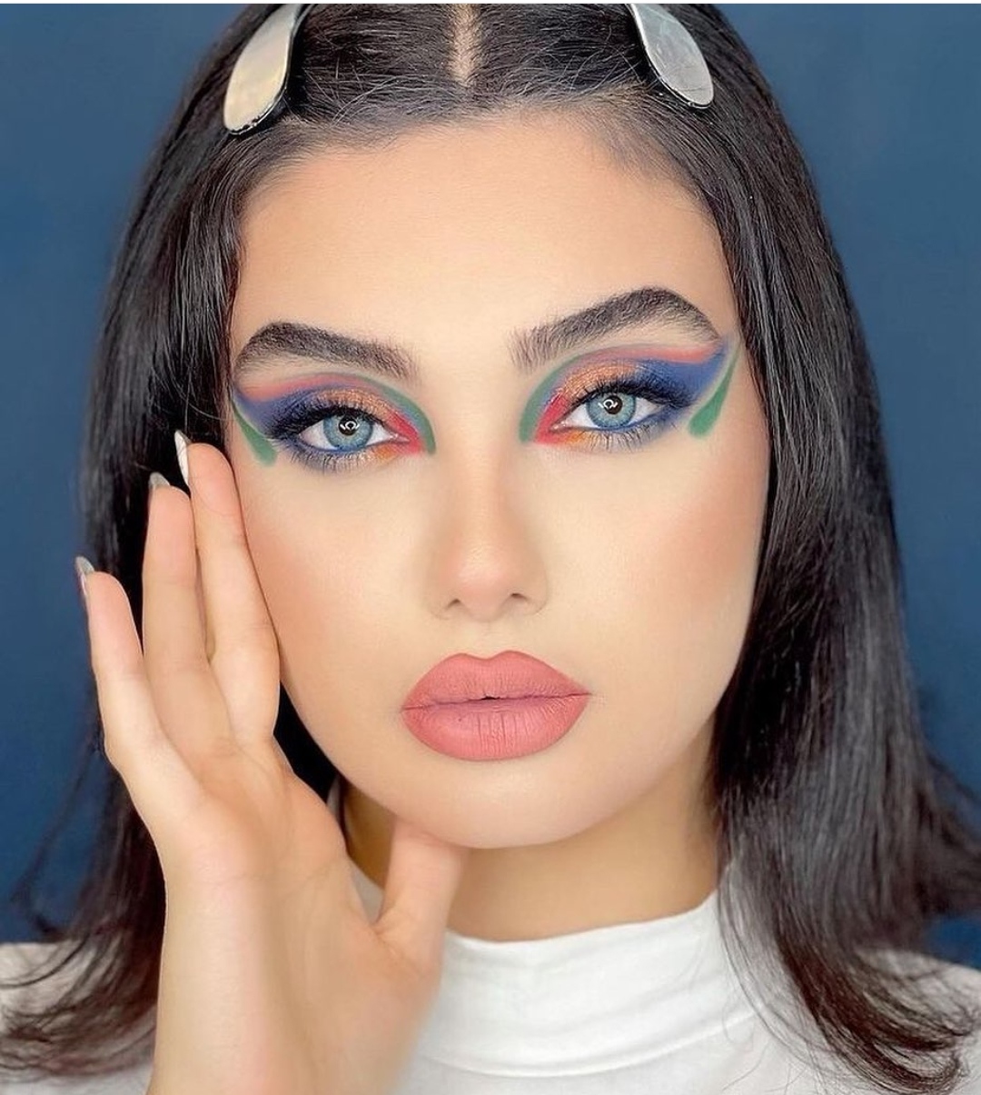 لنز رنگی آبی دهب لومیر بلو
