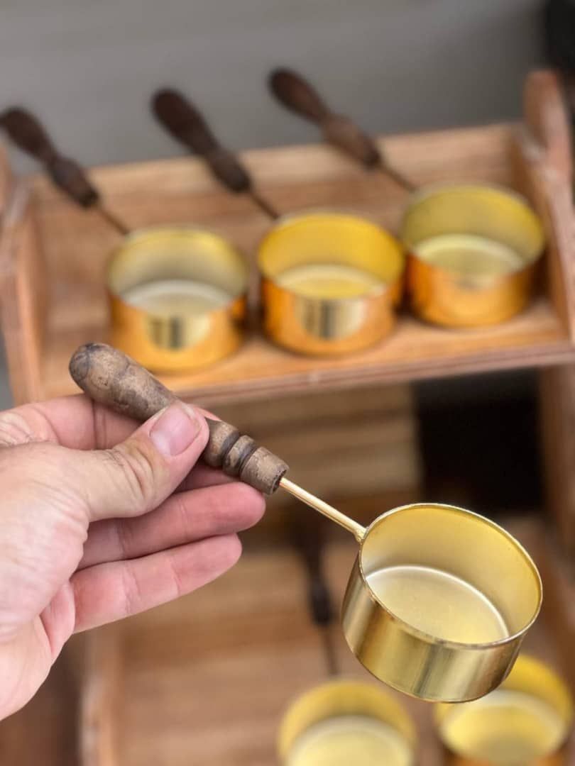 پیمانه قهوه دسته چوبی بزرگ