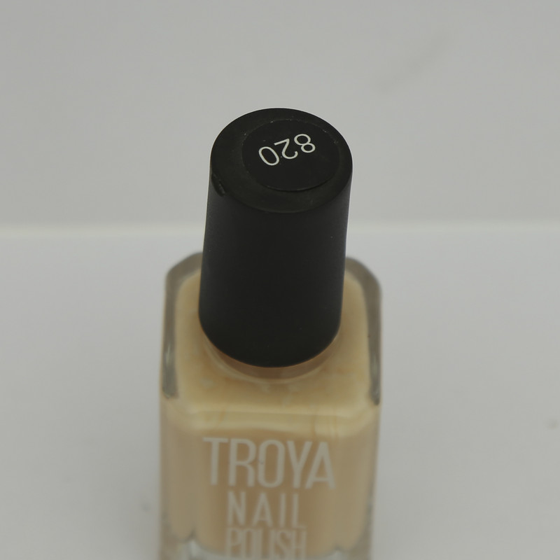 لاک ناخن ترویا شماره 820 FSK