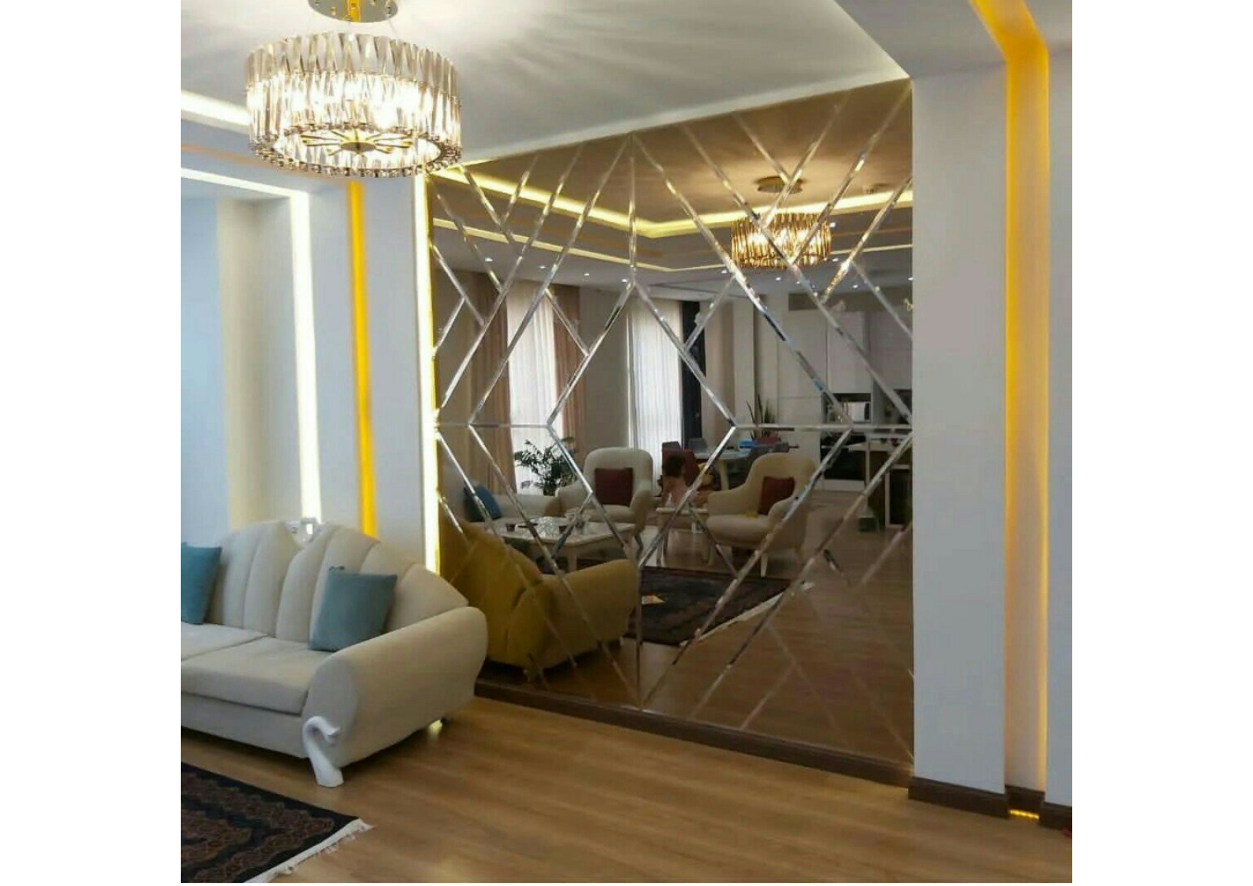 آینه لوزی نامتقارن