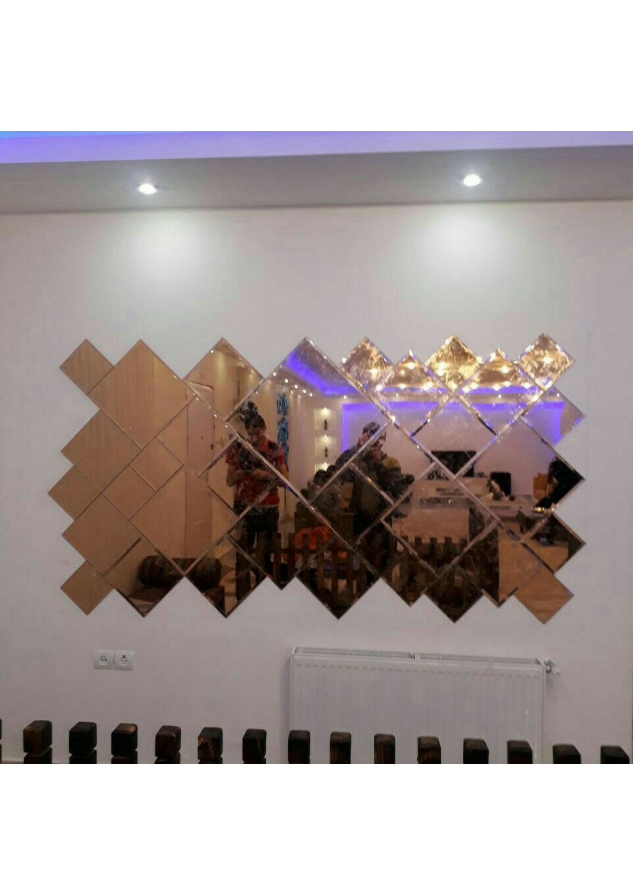 آینه لوزی ناهمسان