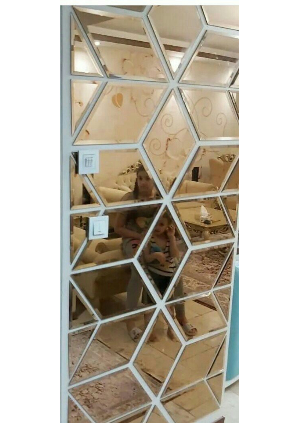 آینه لوزی کشیده