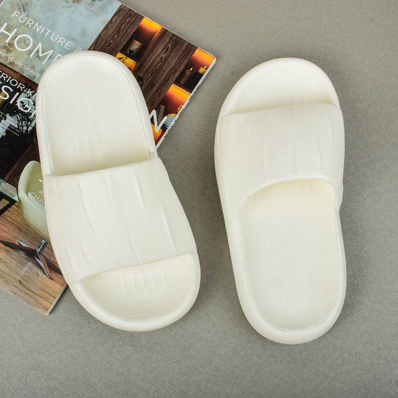 دمپایی زنانه شهپر مدل پردیس نرمینه WH.4071