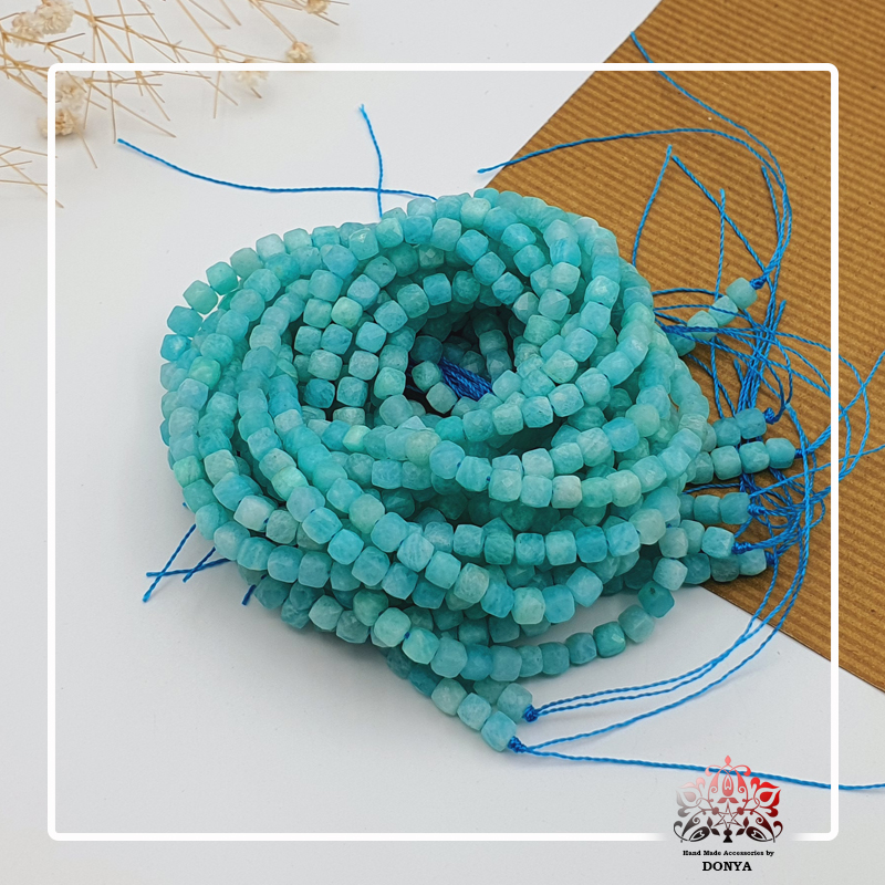 ریسه آمازونیت مکعبی 4 در 4 میل تراش دار