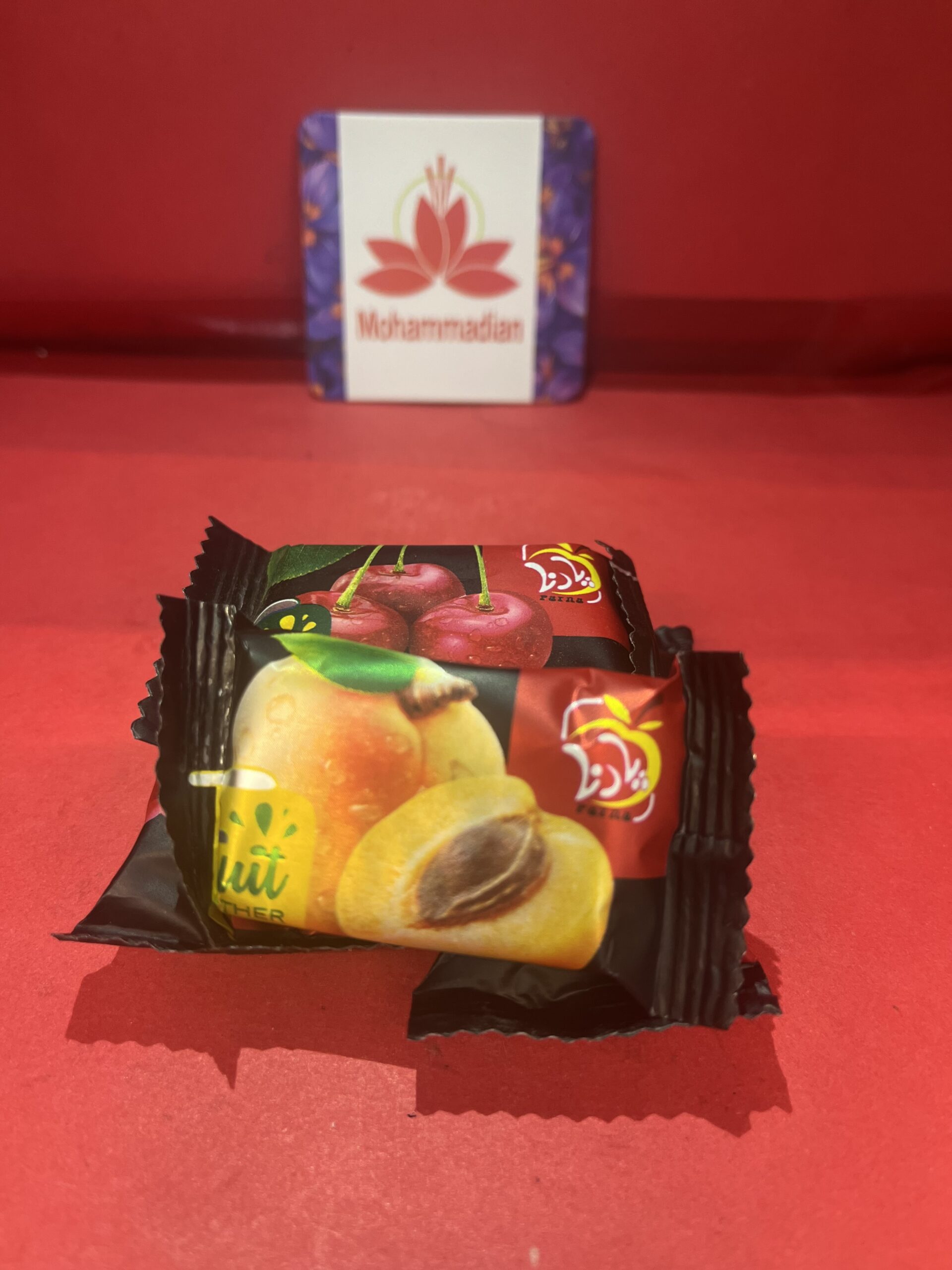 لواشک پذیرایی سه لایه پارنا 1 کیلویی