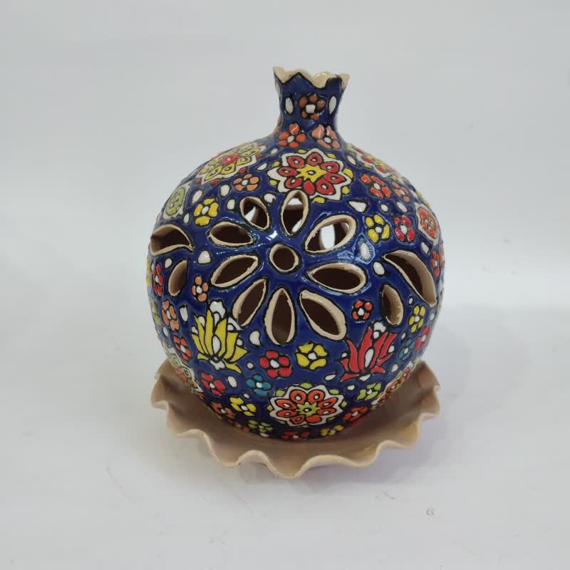 انار میناکاری