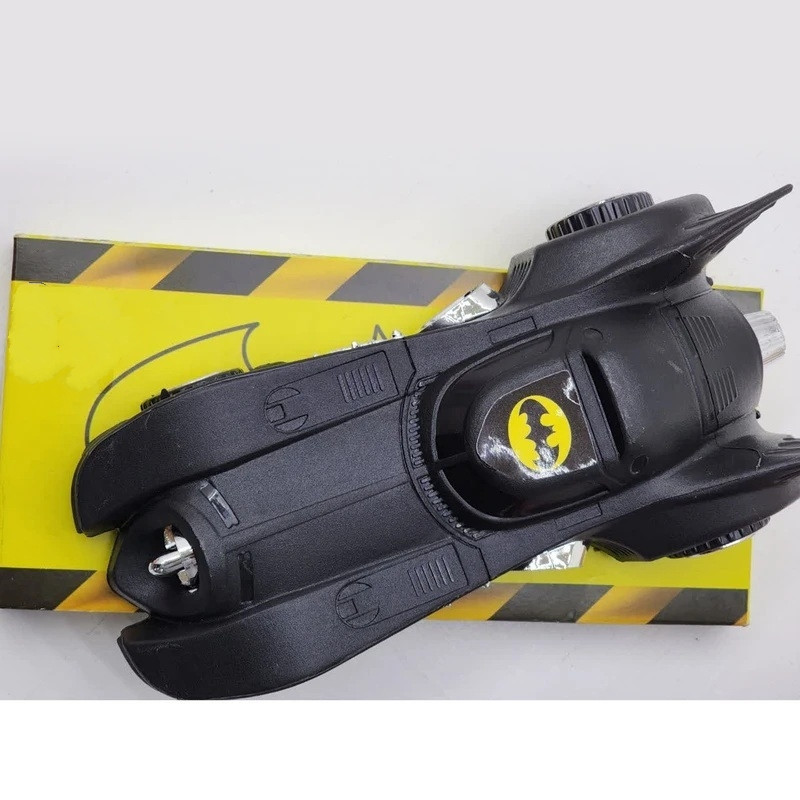 ماشین بازی مدل بت موبیل