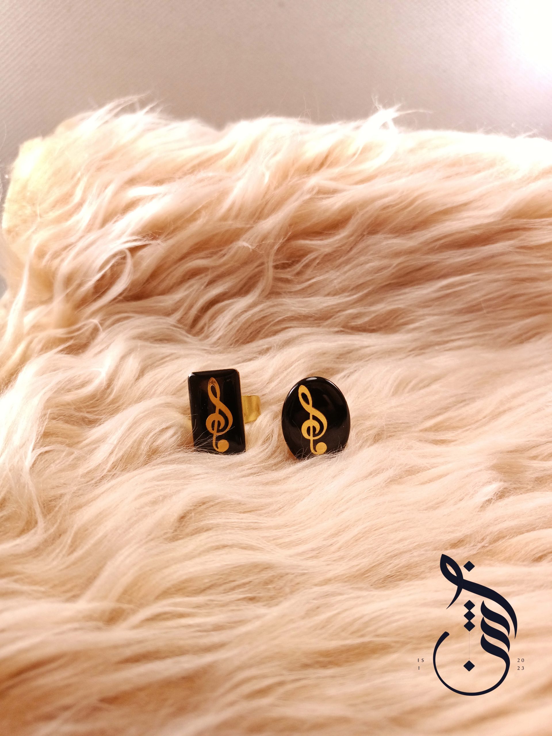 انگشتر رزینی نت موسیقی