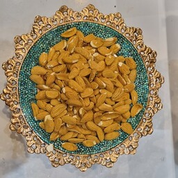 مغز بادام سر زده(250 گرم)