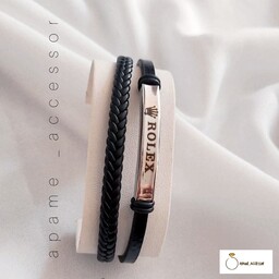دستبند چرم اسپرت با کیفیت و قفل بادوام در رنگ مشکی نقره ای 