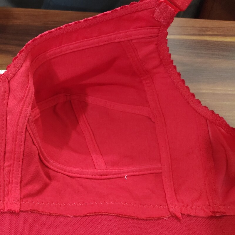 سوتین گیپور کش پهن رنگ قرمز سایز 100