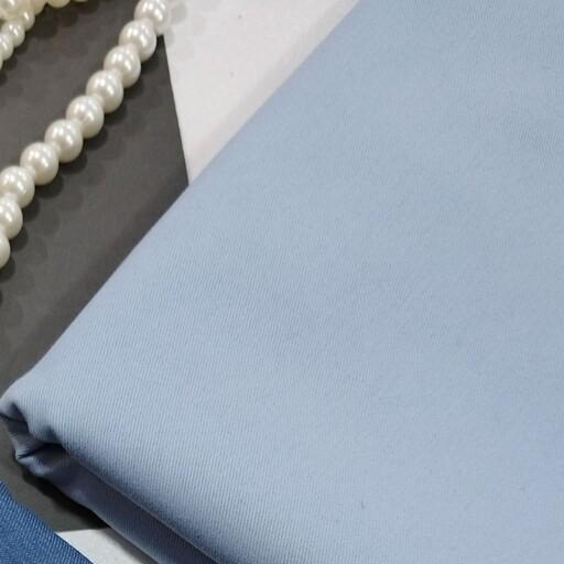 پارچه لی جین ضخیم عرض 150 رنگ آبی روشن قیمت به ازای یک متر می باشد