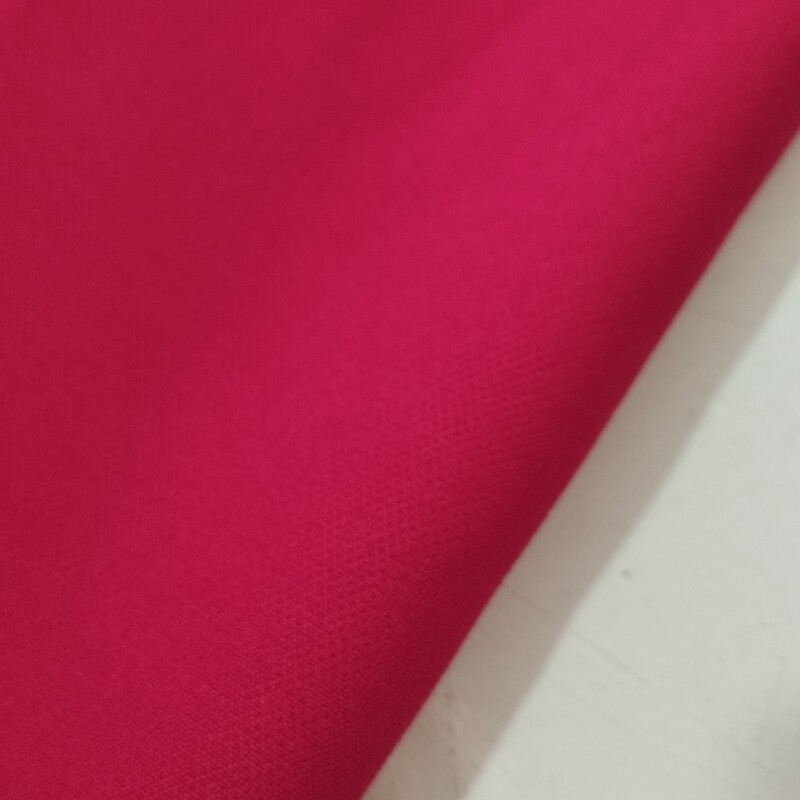 پارچه کرپ مازراتی درجه یک رنگ قرمز عرض 150 قیمت به ازای ده سانتی متر 
