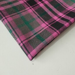 پارچه پشمی چهارخونه درجه یک گرم بالا قیمت برای نیم متر می باشد