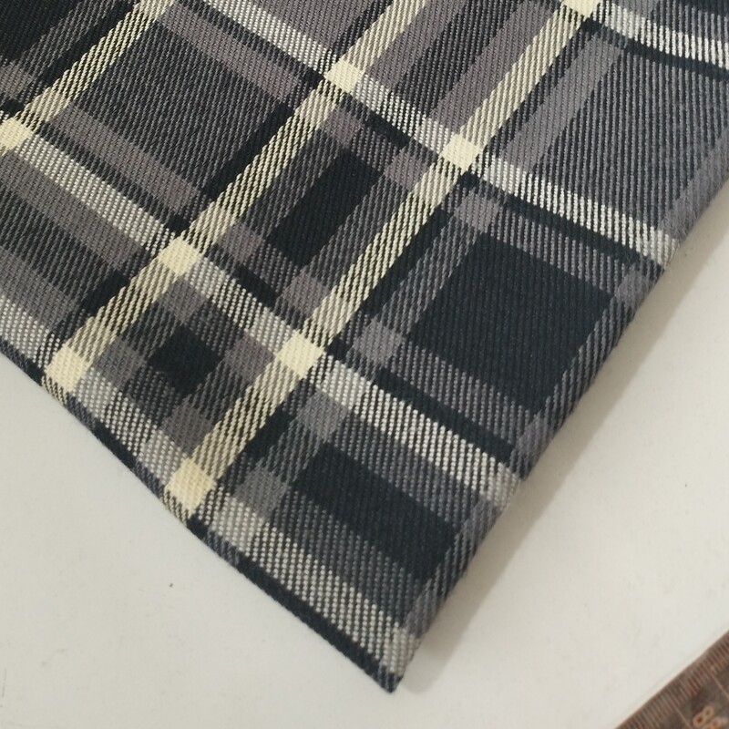 پارچه پشمی چهارخونه گرم بالا قیمت برای نیم متر است