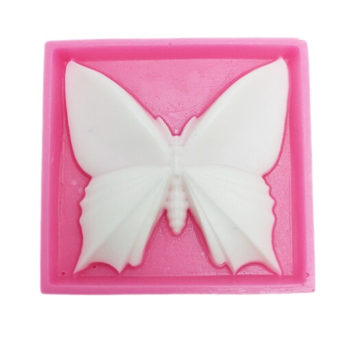 صابون پروانه سه بعدی گلیسیرینه معطر دست ساز  64 گرمی  5 سانتی متر
