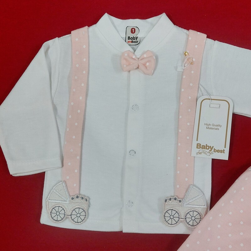 لباس نوزادی بلوز شلوار شیک دخترونه طرح پیشبندی سایز 1 و 2 ( با ارسال رایگان  )