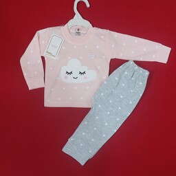 لباس نوزادی بلوز شلوار شیک دخترونه طرح ابر رویایی سایز 1 و 2 ( با ارسال رایگان  ) تعداد محدود