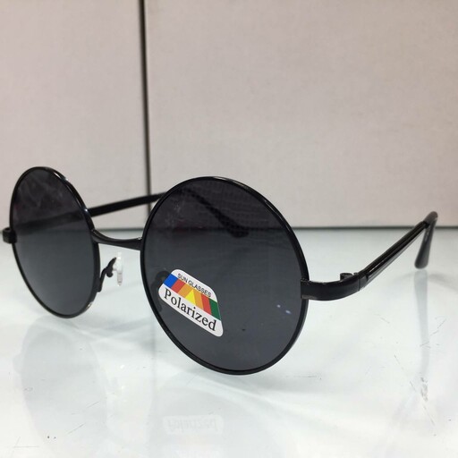عینک افتابی اسپورت گرد فلزی رنگ مشکی دارای uv400 استاندارد و پلاریزه