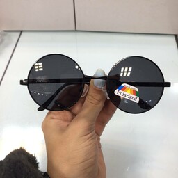 عینک افتابی اسپورت گرد فلزی رنگ مشکی دارای uv400 استاندارد و پلاریزه